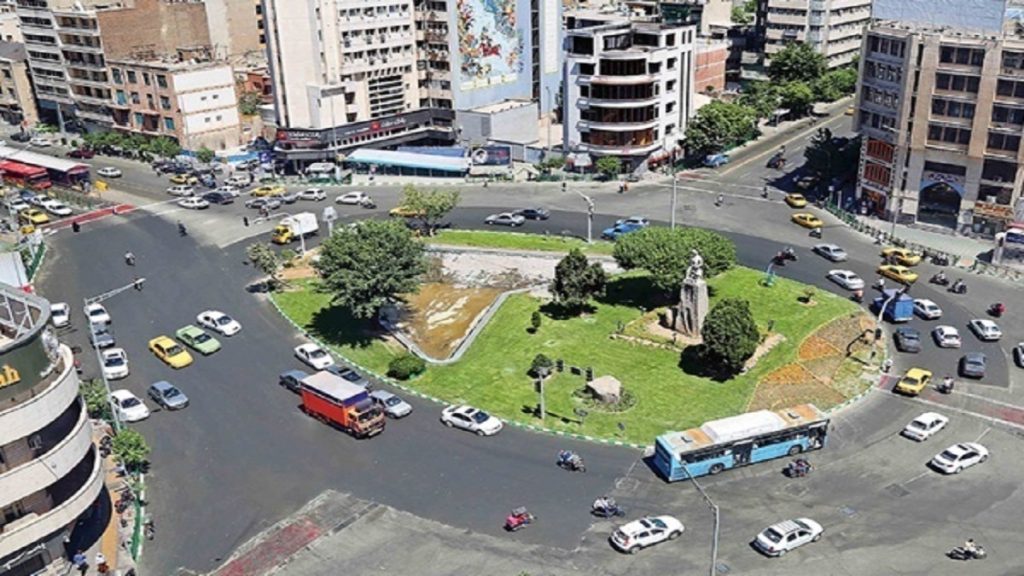 تصویری از محله میدان فردوسی تهران 